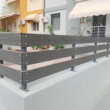 Black Eagle Apartment Drama Exterior foto