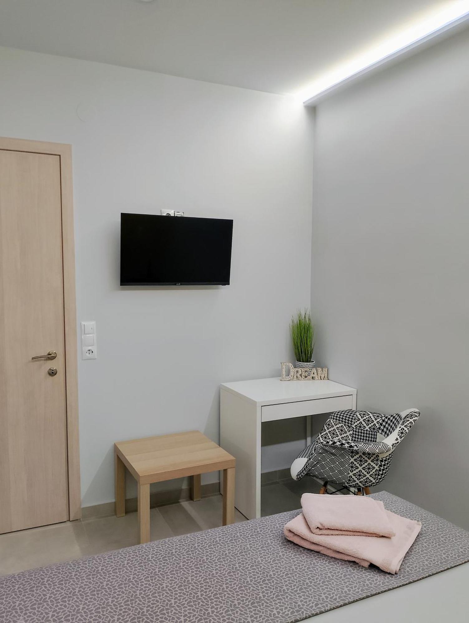 Black Eagle Apartment Drama Exterior foto
